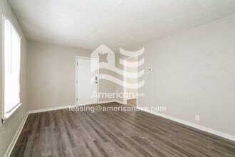 2910 Frederickson St in South Bend, IN - Building Photo - Building Photo
