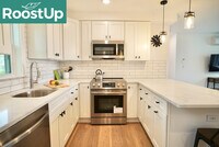 130 Fisher Ave photo'