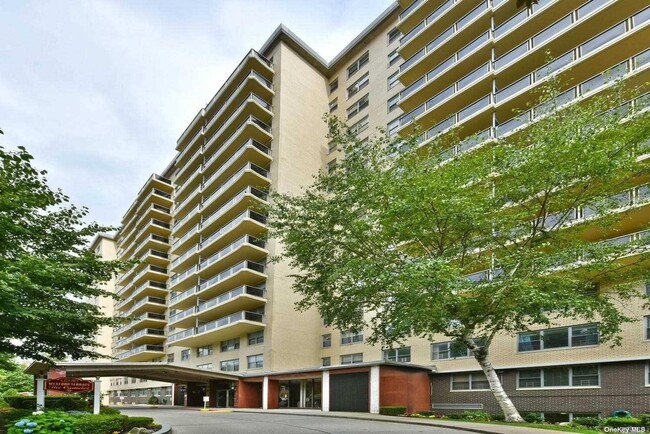 property at 175-20 Wexford Terrace