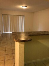 7220 NW 179th St in Hialeah, FL - Building Photo - Building Photo
