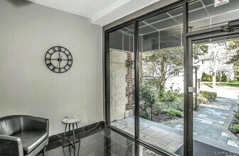 14-16-16 Stoner Ave in Great Neck, NY - Building Photo - Building Photo