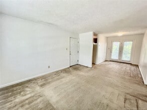 307 Bradford Ave in Fayetteville, NC - Building Photo - Building Photo