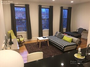87 3rd St, Unit 87 Third St in Cambridge, MA - Building Photo - Building Photo