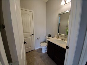 9020 Bird Brook Ln in Austin, TX - Building Photo - Building Photo