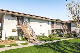 Colony Frontera Apartments in Anaheim, CA - Building Photo
