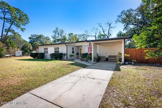 2254 Clemson Rd in Jacksonville, FL - Building Photo - Building Photo