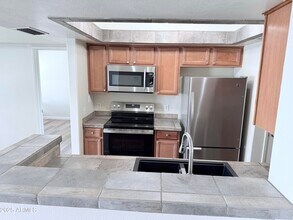 1333 E Morten Ave in Phoenix, AZ - Building Photo - Building Photo