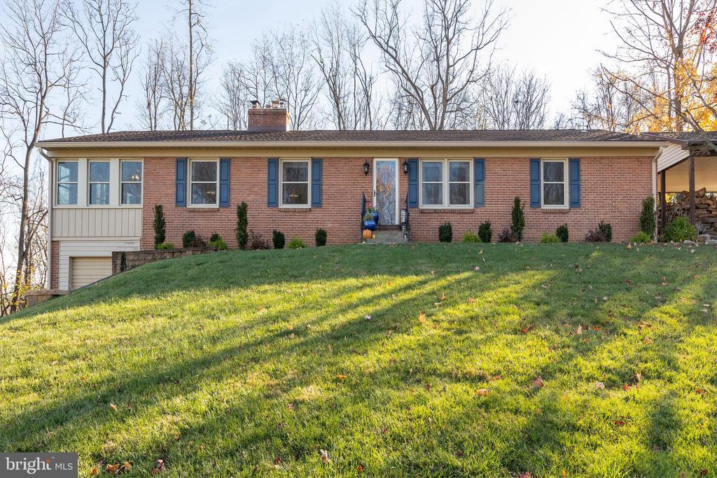 191 Margaret Ln in Winchester, VA - Building Photo