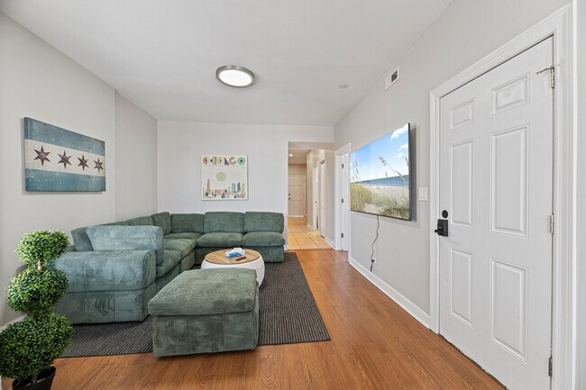2503 W Harrison St in Chicago, IL - Building Photo - Building Photo