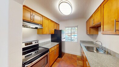 18239 Happy Ln in Sonoma, CA - Building Photo - Building Photo
