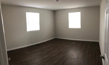 125 Borton Dr in Woodstown, NJ - Building Photo - Building Photo