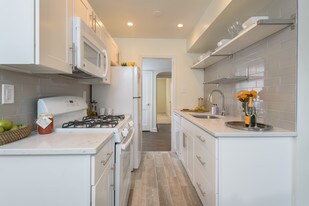 Canterbury Apartments in Philadelphia, PA - Building Photo