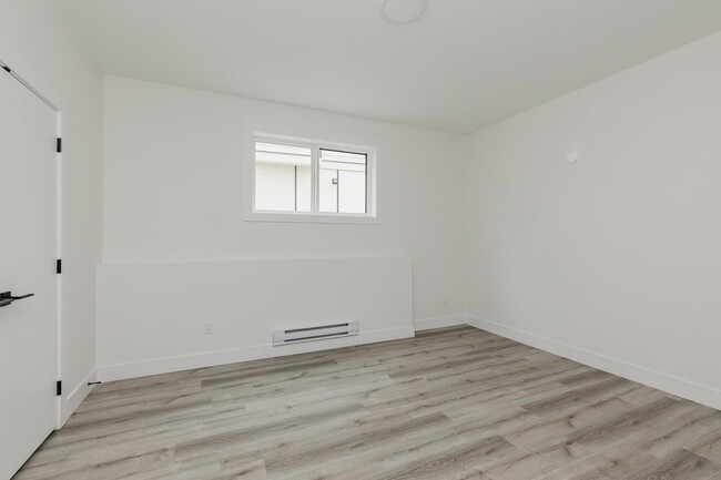 5590 Crimson Ridge in Chilliwack, BC - Building Photo - Building Photo