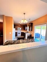 6 Red Brush Ct in McLeansville, NC - Building Photo - Building Photo