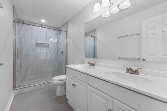 13322 Terrycloth Ln in Centreville, VA - Building Photo - Building Photo