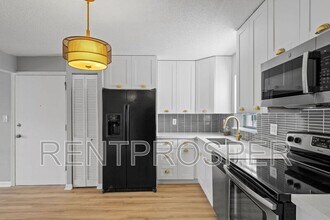 317 E Amelia St in Orlando, FL - Building Photo - Building Photo