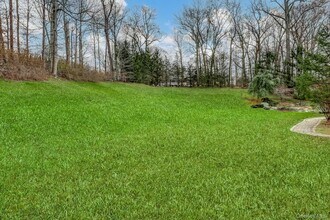 22 Golden Rd in Suffern, NY - Building Photo - Building Photo