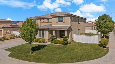 44824 Dusty Rd in Lancaster, CA - Building Photo - Building Photo