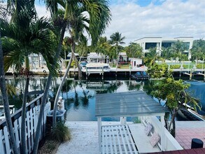 1987 NE 123rd St in North Miami, FL - Building Photo - Building Photo