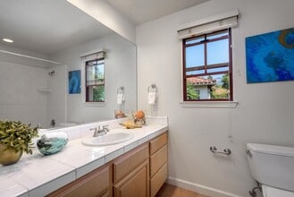 000 Calle Esperanza in Santa Barbara, CA - Building Photo - Building Photo