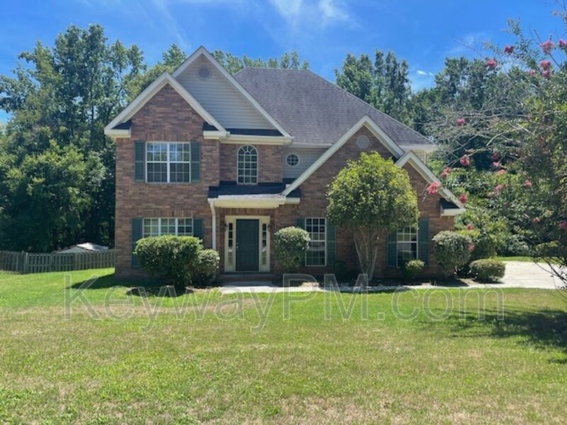 5780 Carriage Hills Dr in Martinez, GA - Building Photo