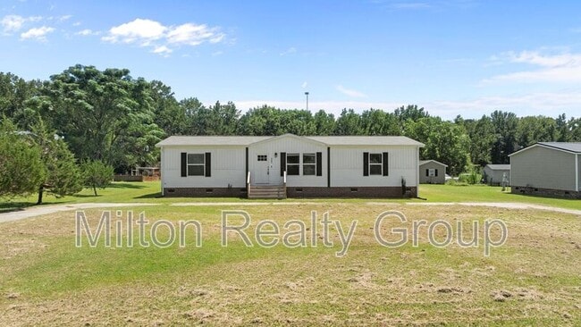 property at 141 Pioneer Ct
