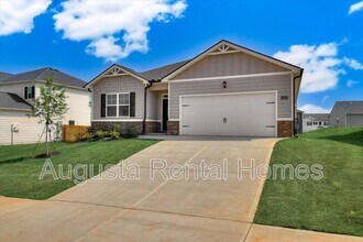 1253 Birch Cir in Grovetown, GA - Foto de edificio - Building Photo