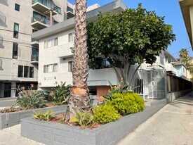 3820 Mentone Ave in Culver City, CA - Building Photo
