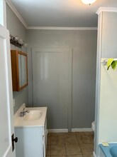 331 W 5th St-Unit -Upper Unit in Oswego, NY - Building Photo - Building Photo