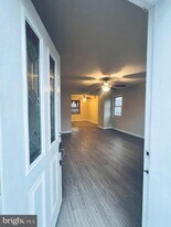 747 Seawall Rd in Essex, MD - Building Photo