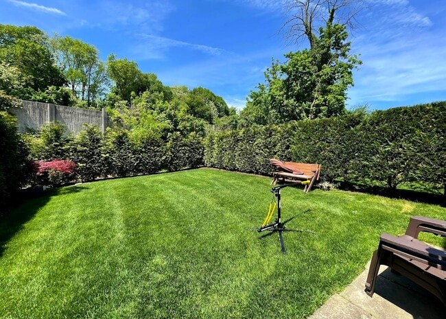 201 Grand St in Mamaroneck, NY - Building Photo - Building Photo