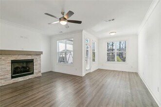 825 Angora Aly in Scottdale, GA - Building Photo - Building Photo