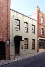 17 Osgood Pl in San Francisco, CA - Foto de edificio - Building Photo