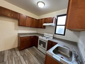 84 IRVING St in Jersey City, NJ - Building Photo - Building Photo