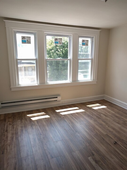 5801 Stockton Rd-Unit -2 in Philadelphia, PA - Building Photo