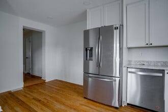 2403 Flint St in Richmond, VA - Building Photo - Building Photo