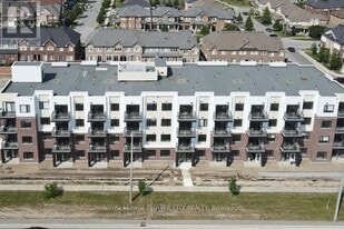 58 Sky Harbour Dr in Brampton, ON - Building Photo