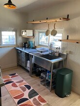 912 7th St NW in Albuquerque, NM - Building Photo - Building Photo