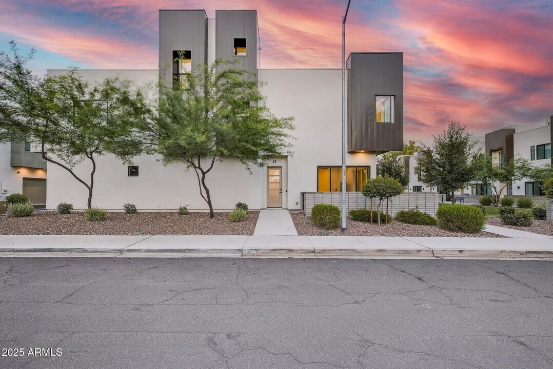 5151 N 13th Pl in Phoenix, AZ - Building Photo