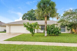 2315 Bay Leaf Dr in Orlando, FL - Building Photo