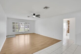 631 Bailey St in Boca Raton, FL - Building Photo - Building Photo