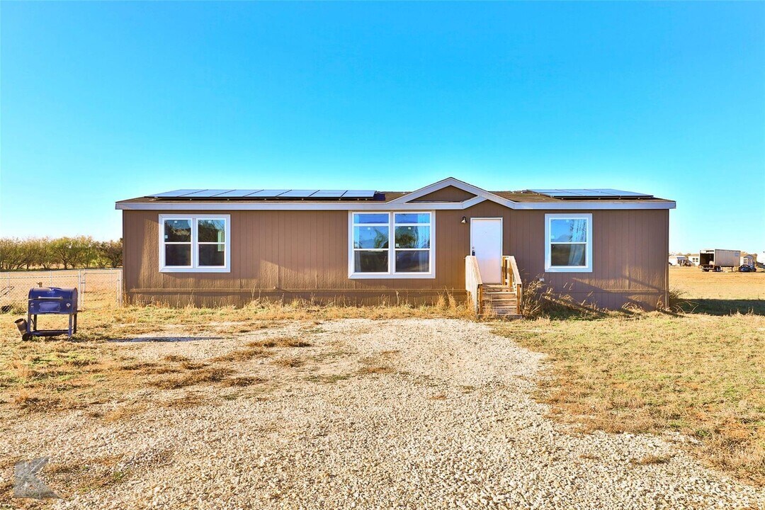 9635 FM 603 in Clyde, TX - Building Photo