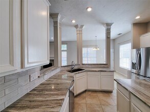 31406 Capella Cir in Tomball, TX - Building Photo - Building Photo