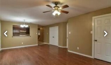 3327 Hanger Ave in Fort Worth, TX - Foto de edificio - Building Photo