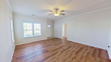 111 Tylers Cove Way in Winnabow, NC - Building Photo - Building Photo