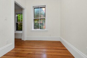 13 S Russell St in Boston, MA - Building Photo - Building Photo