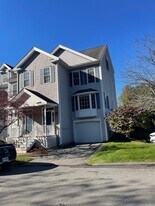 29 Georgetown Dr in Nashua, NH - Building Photo