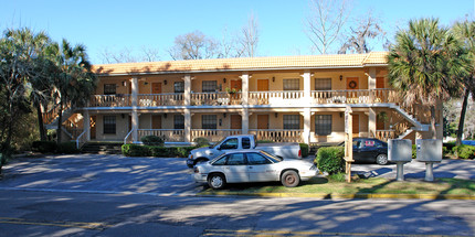 Broward Park Apartment in Tallahassee, FL - Building Photo - Building Photo