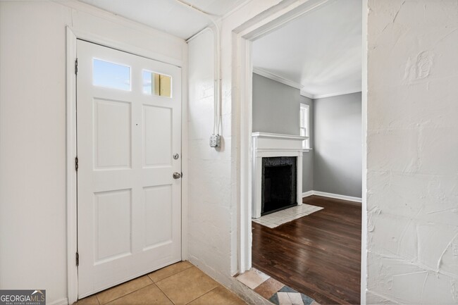 51 Screven St NE in Atlanta, GA - Foto de edificio - Building Photo