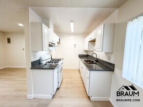 6336 Tujunga Ave in Los Angeles, CA - Building Photo - Building Photo